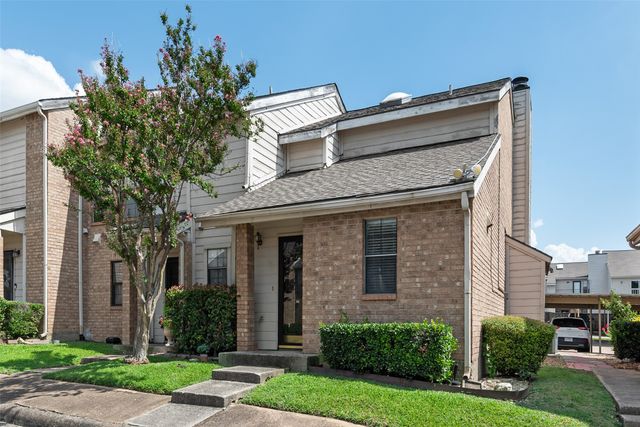 3635 Garden Brook Drive 13100, Farmers Branch, TX 75234