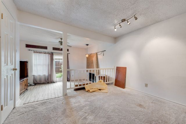 3635 Garden Brook Drive 13100, Farmers Branch, TX 75234