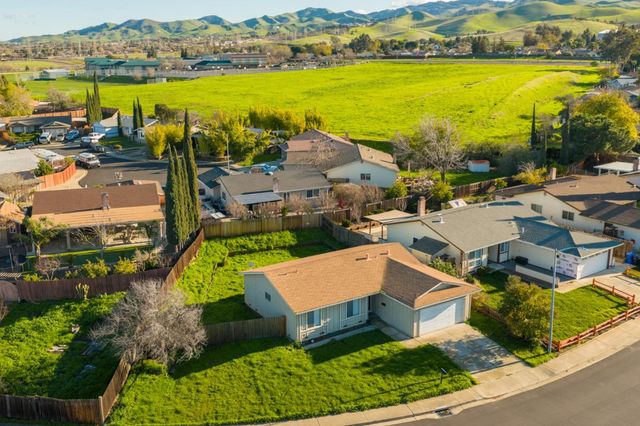 779 Wedgewood Drive, Pittsburg, CA 94565