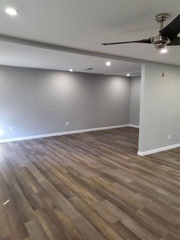 2009 Sidney Street, Arlington, TX 76010
