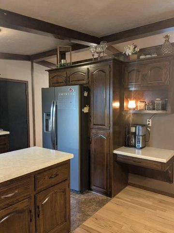 382 S 9TH STREET, De Pere, WI 54115