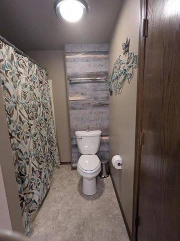 382 S 9TH STREET, De Pere, WI 54115
