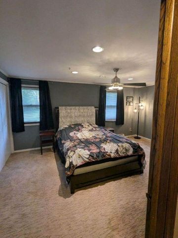 382 S 9TH STREET, De Pere, WI 54115