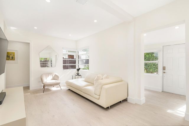 439 28th Street, West Palm Beach, FL 33407