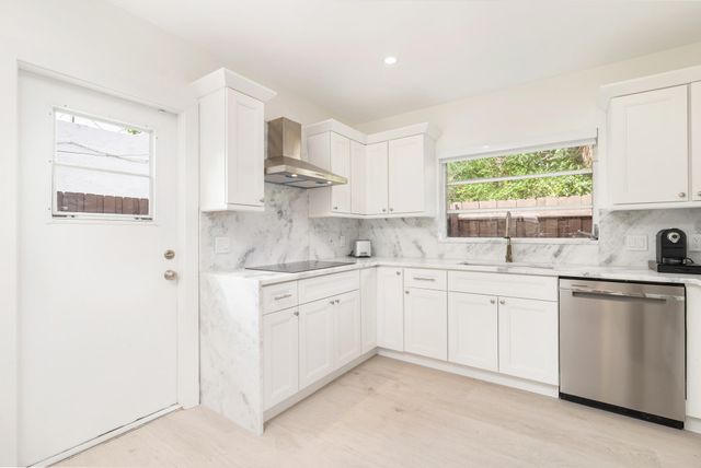 439 28th Street, West Palm Beach, FL 33407