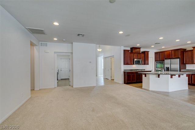 12056 La Palmera Avenue, Las Vegas, NV 89138