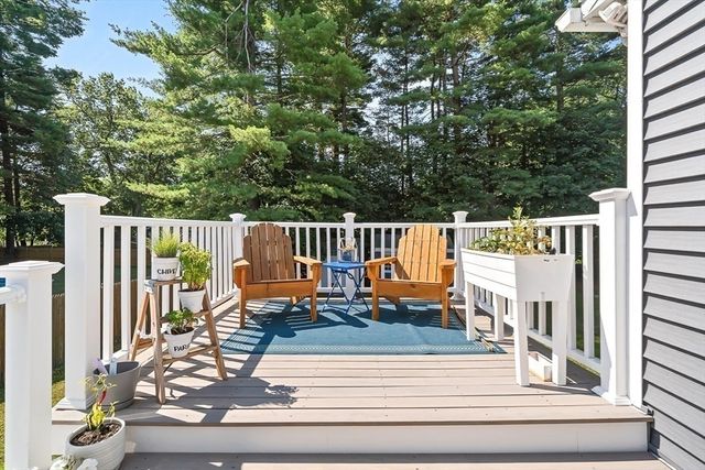 8 Haskell Rd, Pepperell, MA 01463