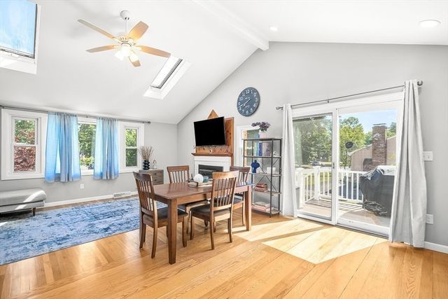 8 Haskell Rd, Pepperell, MA 01463