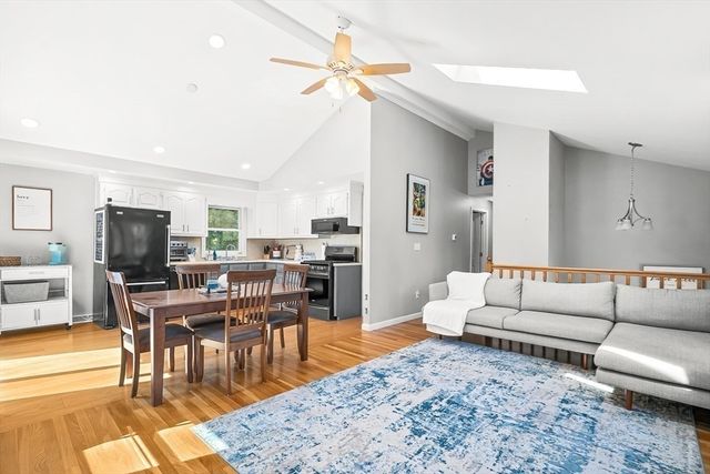 8 Haskell Rd, Pepperell, MA 01463