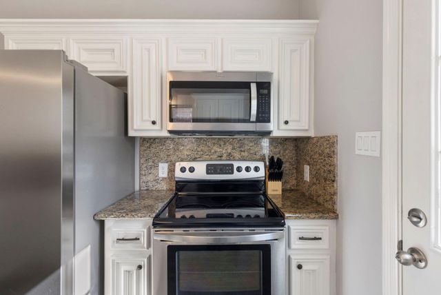 11307 Alcott Drive, Montgomery, TX 77356