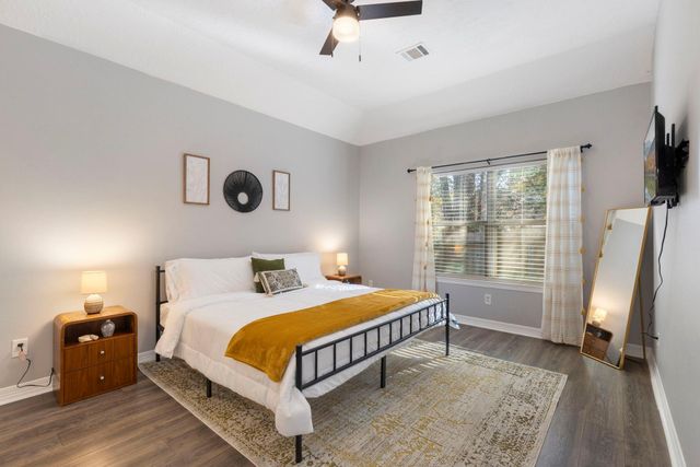 11307 Alcott Drive, Montgomery, TX 77356