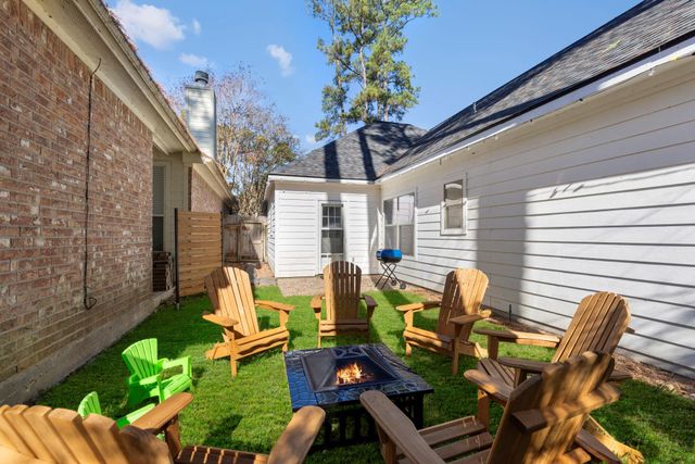 11307 Alcott Drive, Montgomery, TX 77356