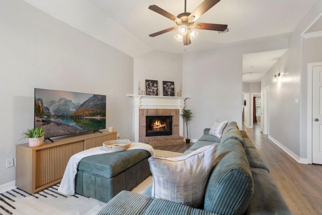 11307 Alcott Drive, Montgomery, TX 77356