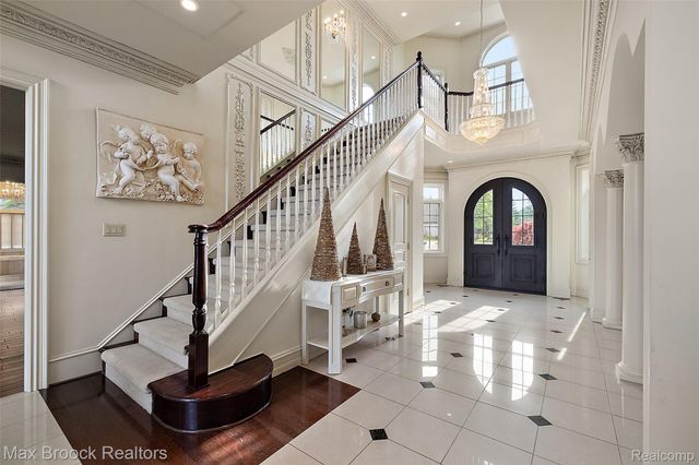 7428 Foxburg Court, Independence Charter Township, MI 48348