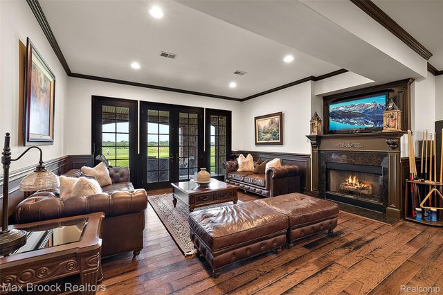 7428 Foxburg Court, Independence Charter Township, MI 48348