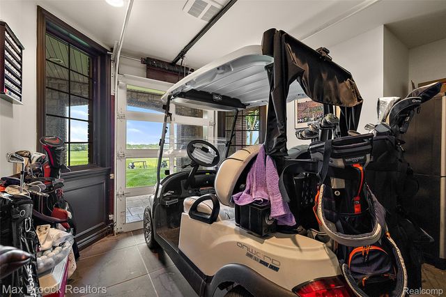 7428 Foxburg Court, Independence Charter Township, MI 48348