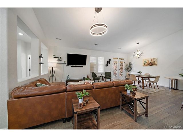 23043 E Ontario Dr T-8-105, Aurora, CO 80016