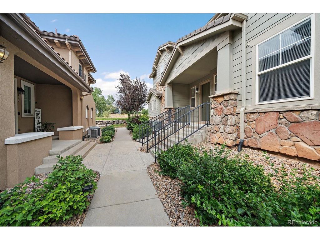 23043 E Ontario Dr T-8-105, Aurora, CO 80016