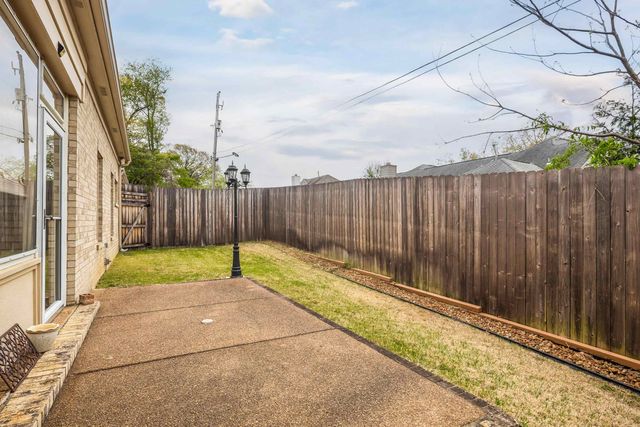 1620 S RYAMAR CV, Memphis, TN 38016