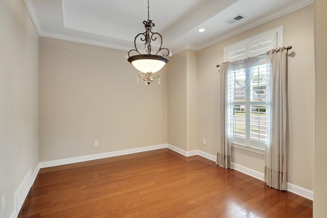 1620 S RYAMAR CV, Memphis, TN 38016