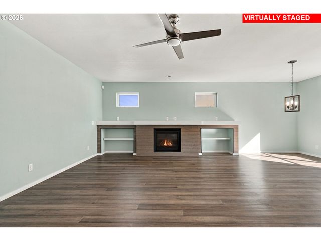 202 Nw QUAIL GARDENS Pl, Hillsboro, OR 97124