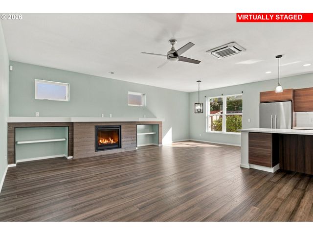 202 Nw QUAIL GARDENS Pl, Hillsboro, OR 97124