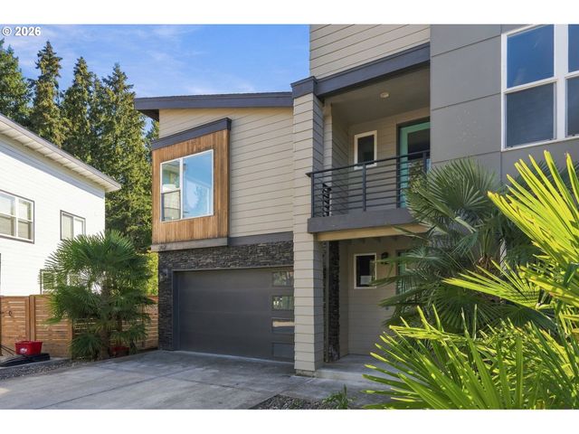 202 Nw QUAIL GARDENS Pl, Hillsboro, OR 97124