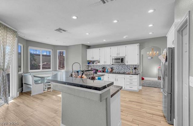 2057 Sapphire Valley Avenue, Henderson, NV 89074