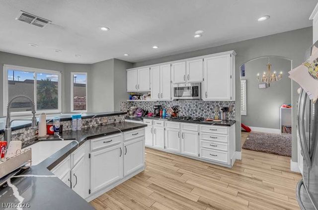 2057 Sapphire Valley Avenue, Henderson, NV 89074