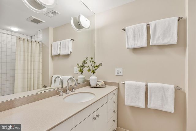 4417 Q ST NW, Washington, DC 20007