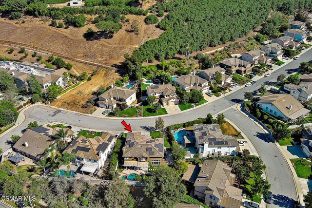 215 Southcrest Place, Simi Valley, CA 93065