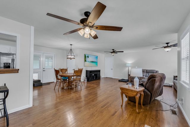 142 Park Rd, Livingston, TN 38570