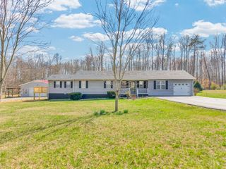 142 Park Rd, Livingston, TN 38570
