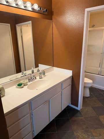 18577 caminito pasadero 422, San Diego, CA 92128