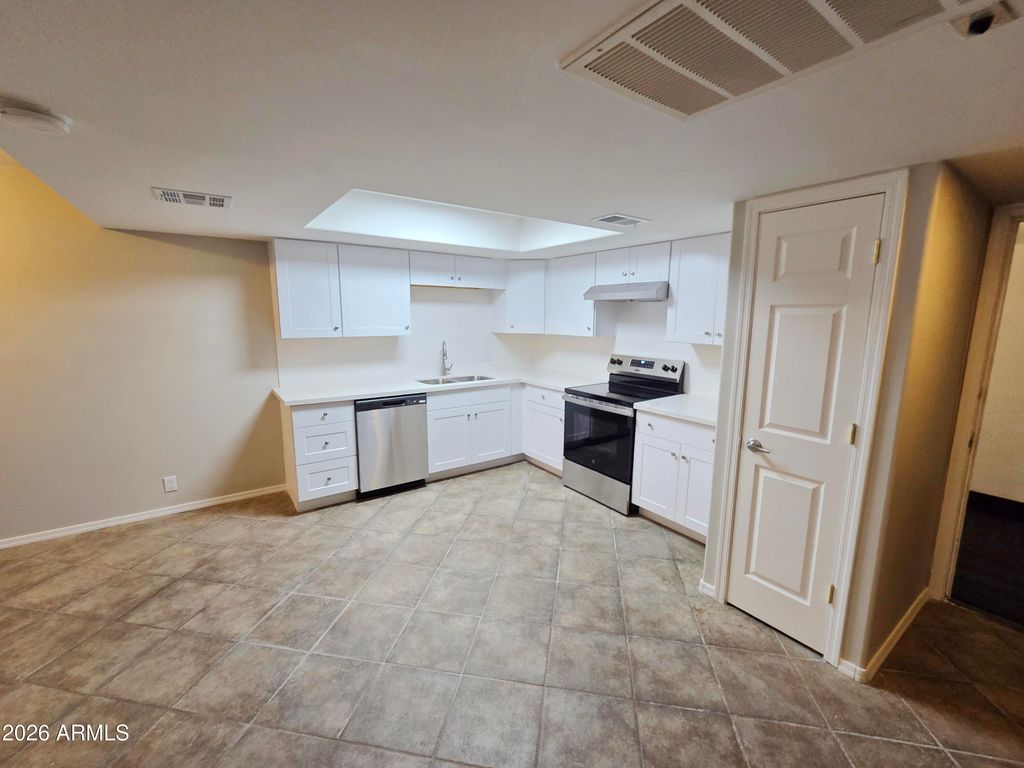 7830 E CAMELBACK Road 104, Scottsdale, AZ 85251 — photo 3