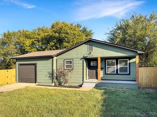 325 W 62nd Place N, Tulsa, OK 74126