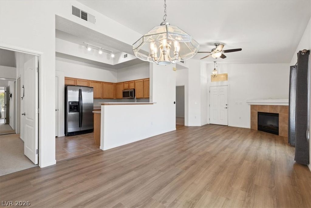 3474 Desert Cliff Street 201, Las Vegas, NV 89129