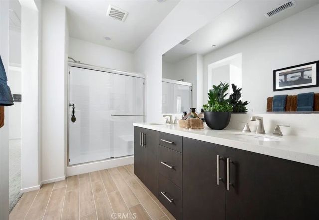 3541 S. Eichler Paseo 26, Ontario, CA 91761