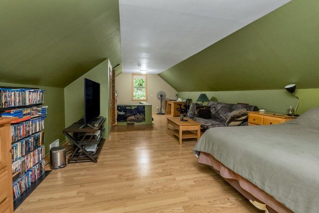 2087 Eldridge Avenue E, North Saint Paul, MN 55109