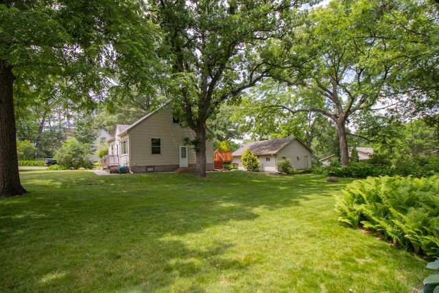2087 Eldridge Avenue E, North Saint Paul, MN 55109