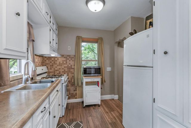 2087 Eldridge Avenue E, North Saint Paul, MN 55109