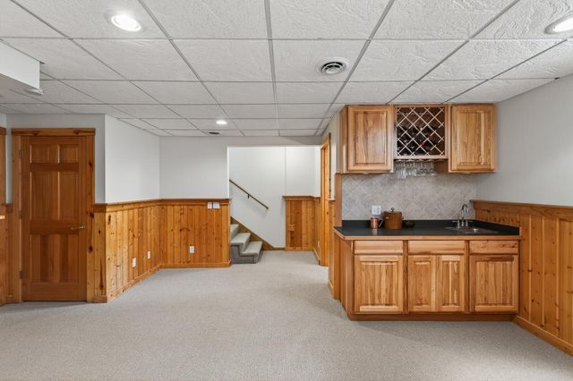 6350 Bachman Circle, Inver Grove Heights, MN 55077