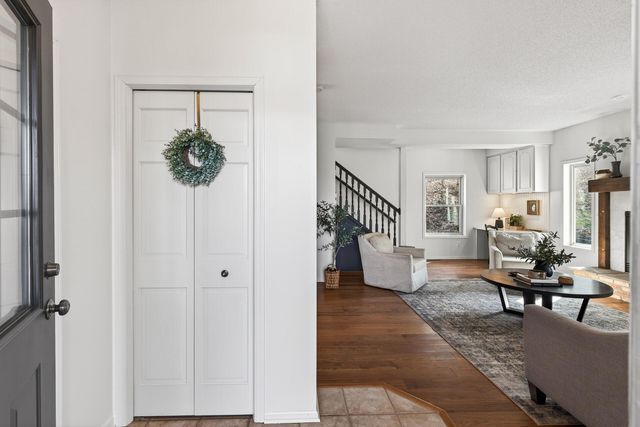 6350 Bachman Circle, Inver Grove Heights, MN 55077