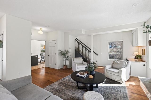 6350 Bachman Circle, Inver Grove Heights, MN 55077