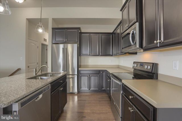 682 WHITETAIL DR, Hummelstown, PA 17036