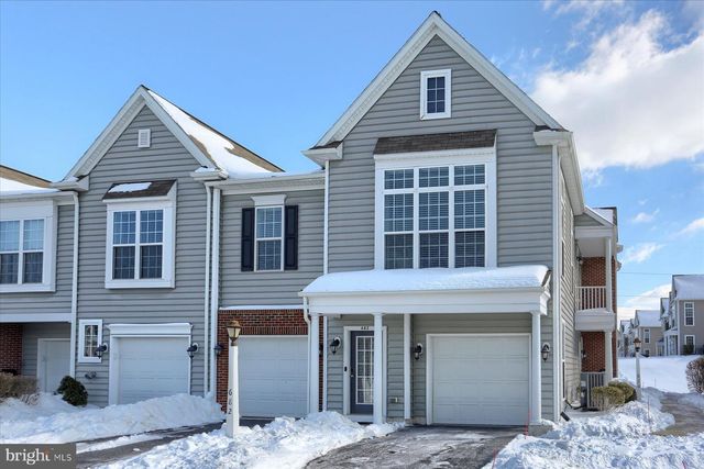 682 WHITETAIL DR, Hummelstown, PA 17036