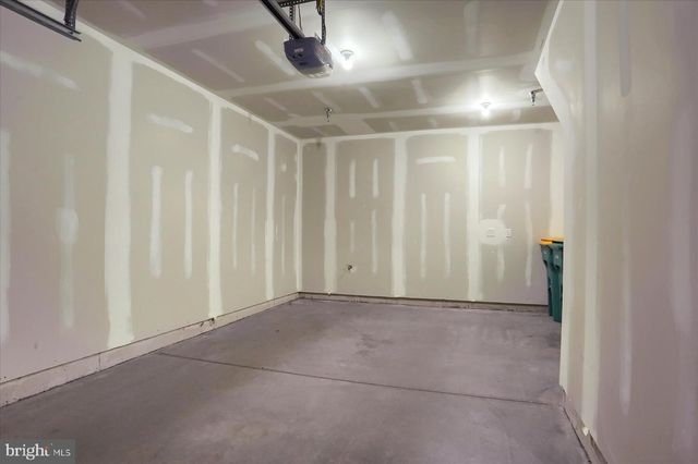 682 WHITETAIL DR, Hummelstown, PA 17036