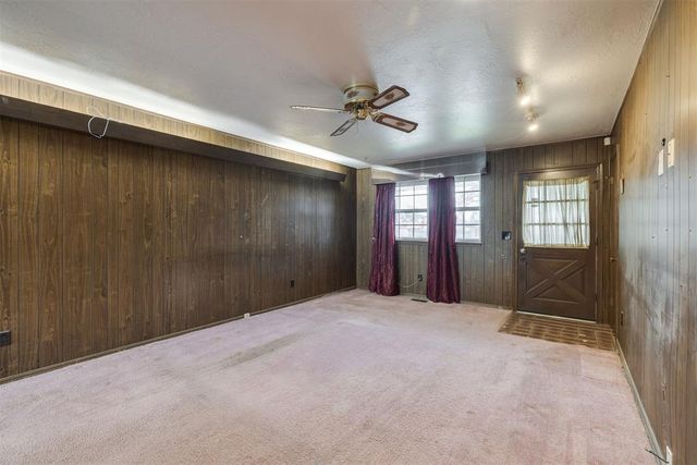 200 E Beech Avenue, Yukon, OK 73099