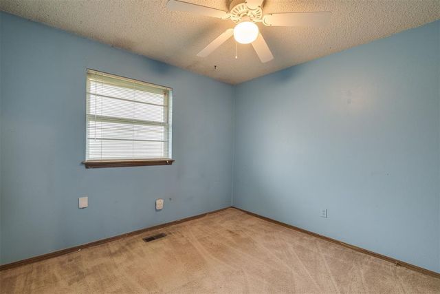 200 E Beech Avenue, Yukon, OK 73099