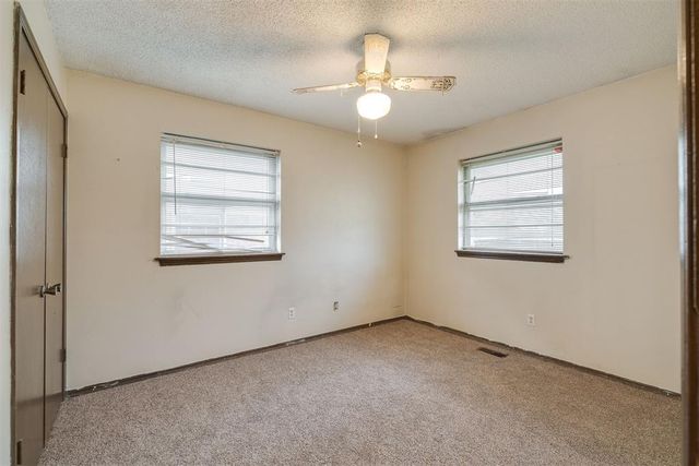 200 E Beech Avenue, Yukon, OK 73099